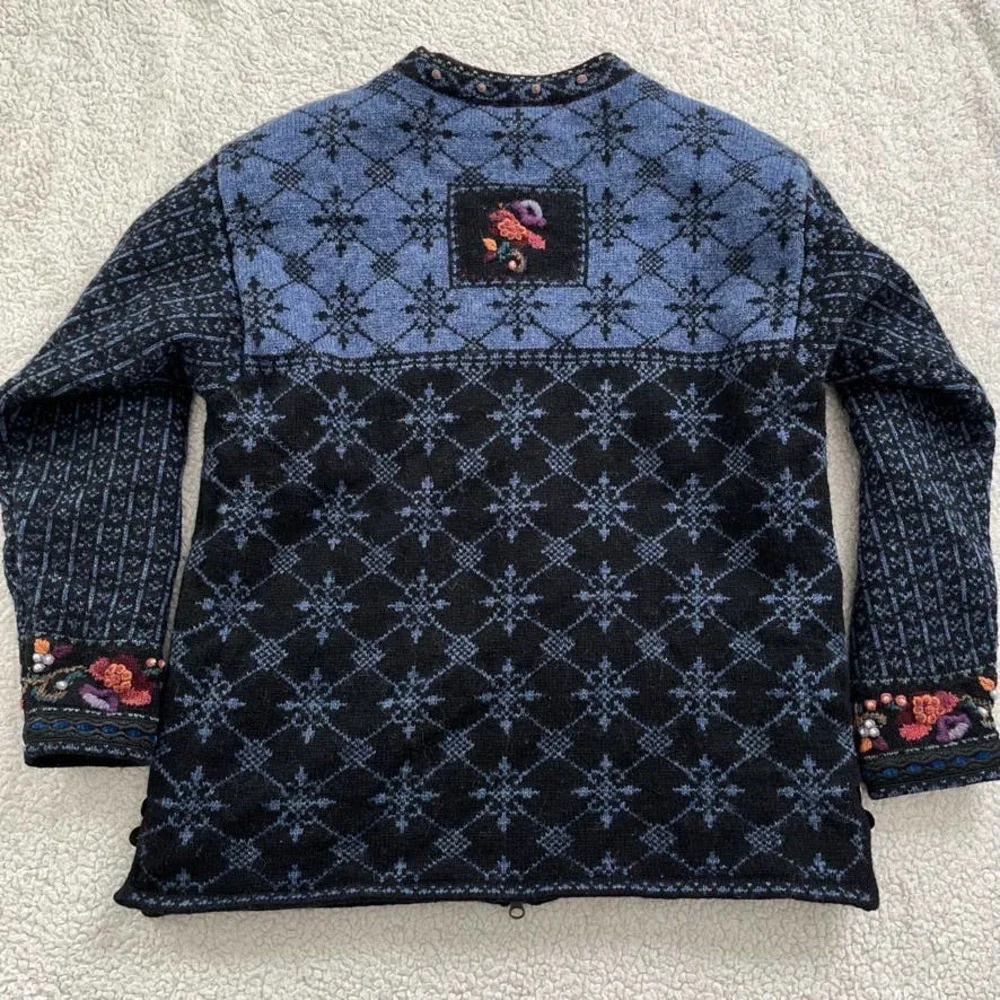 Vintage Icelandic Design Nordic Knit Jacket Heavy Cardigan Women Size Medium